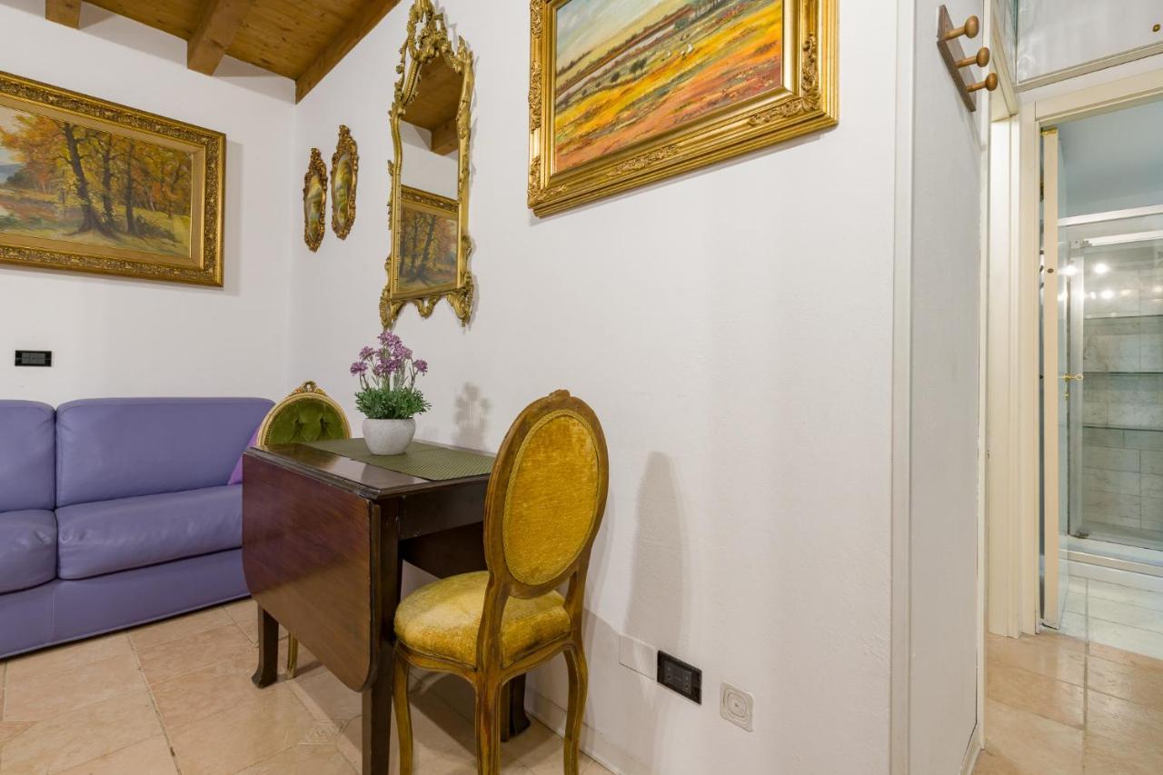 Appartamento Fairy Studio In Verona Esterno foto
